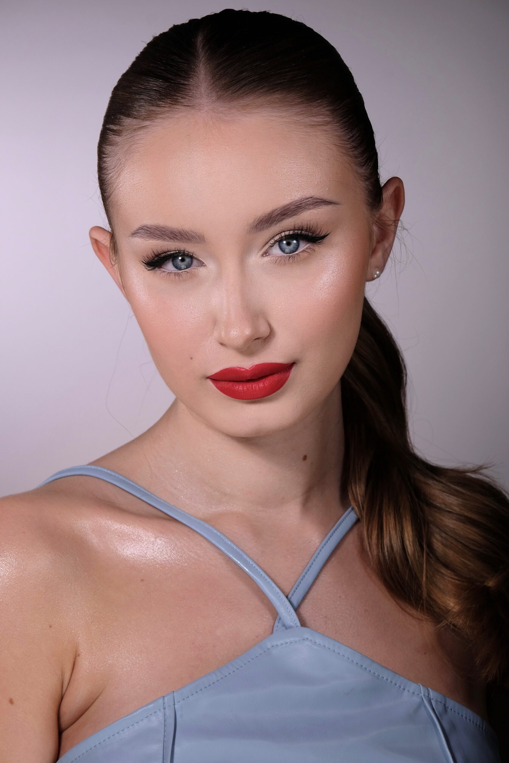 Facetune_14-04-2025-19-48-26